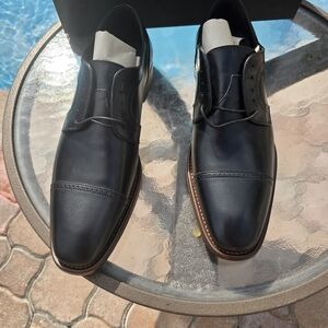 Mens Johnston and Murphy Black dress shoes
